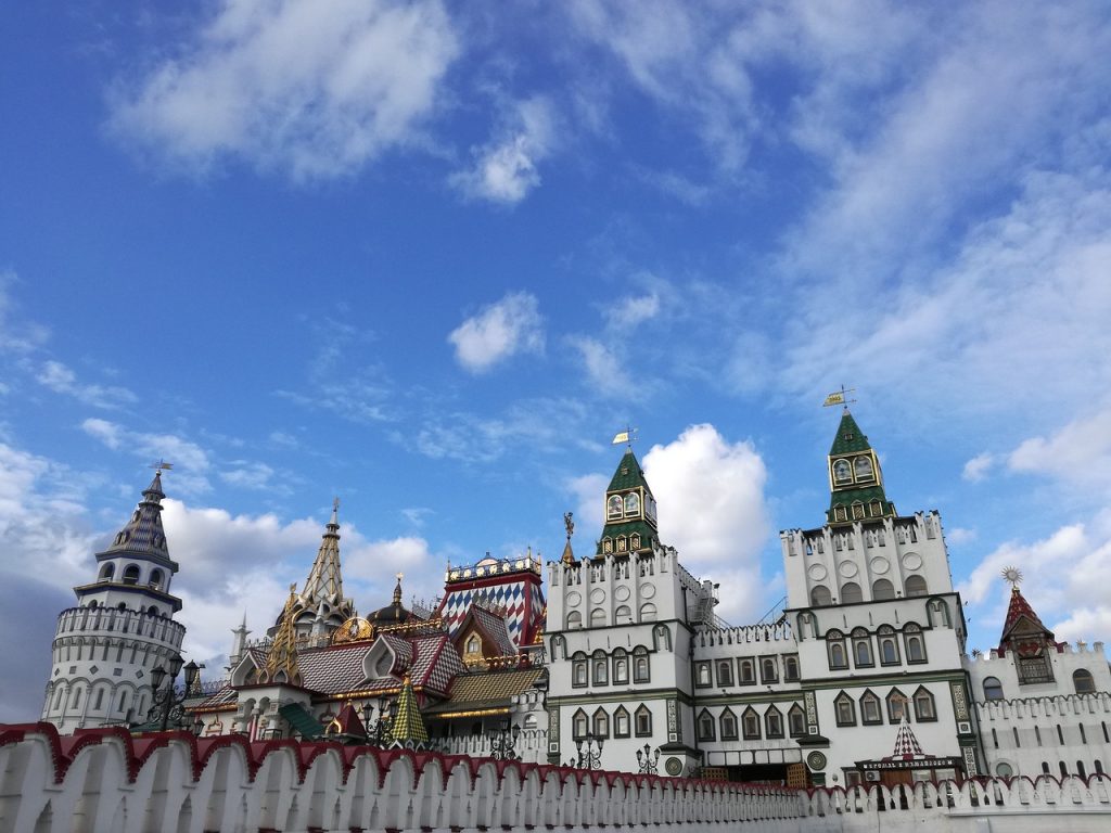 Kremlin Blanco Moscú